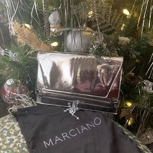 Guess Marciano clutch